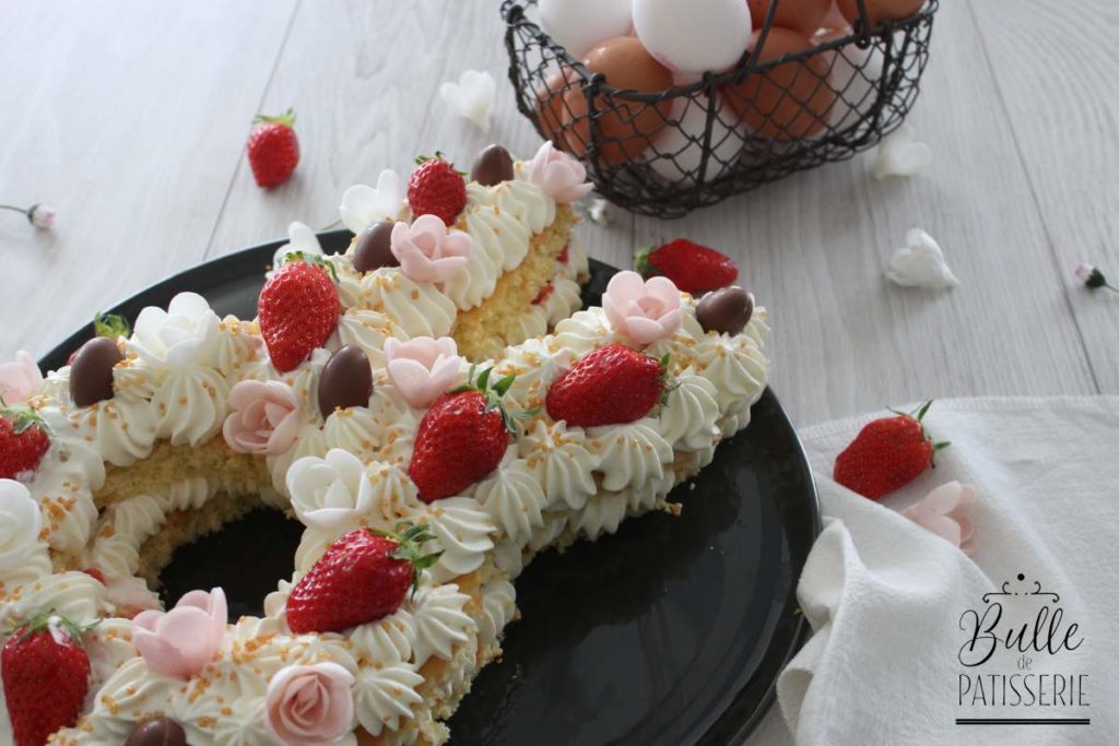 Bunny Cake Fraise Chocolat Blanc