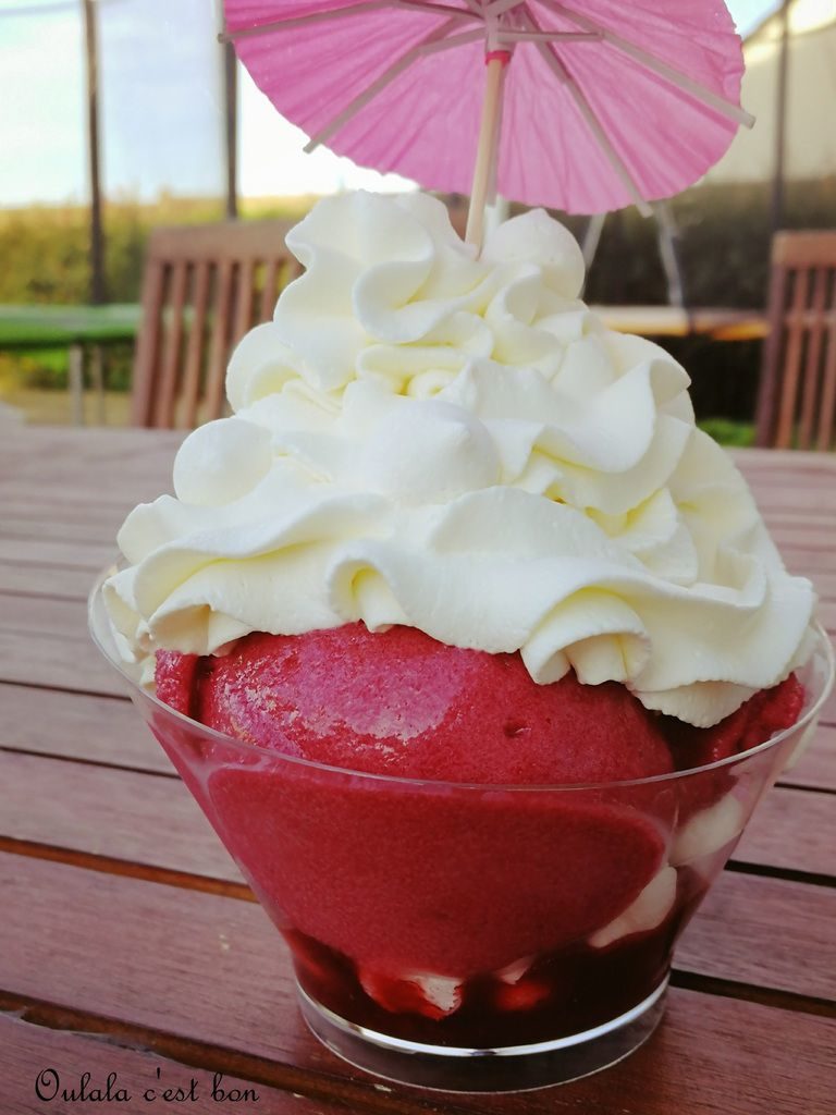 Mini vacherin en coupe