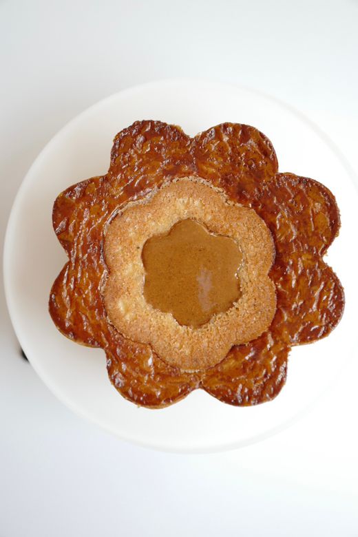 Galette des Rois Fleur aux Amandes de Cédric Grolet