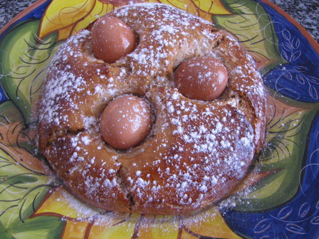 Le traditionnel Folar de Pâques.