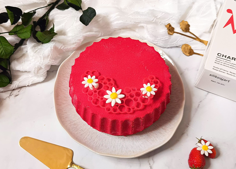 Entremets fraise & pistache