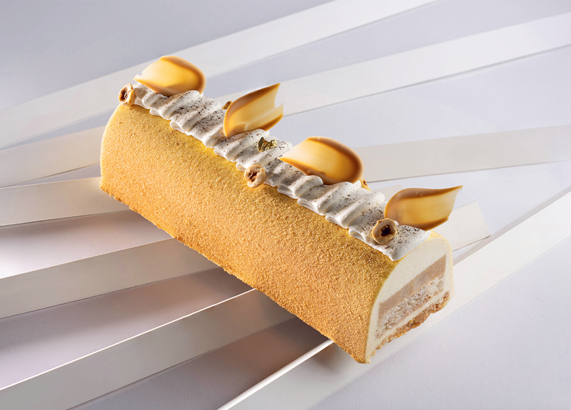 Bûche poire, coing & noisettes
