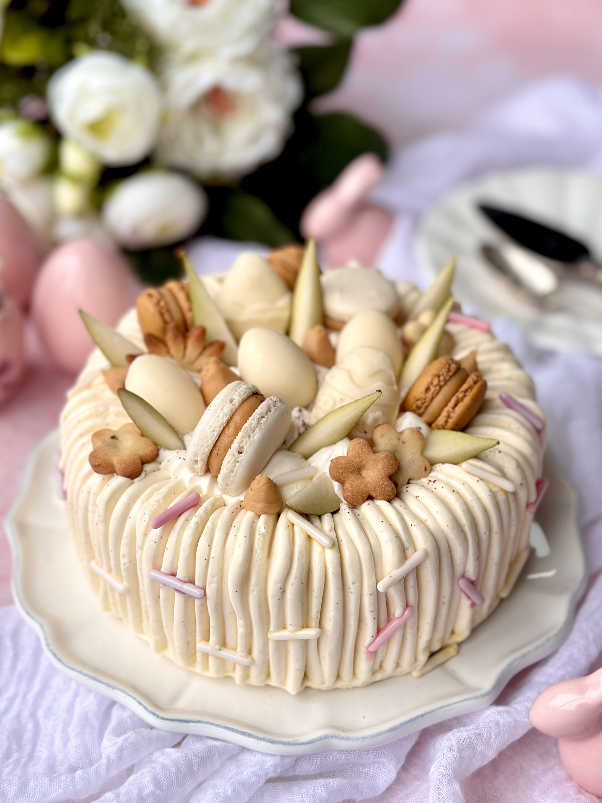 Entremets de Pâques poire et caramel